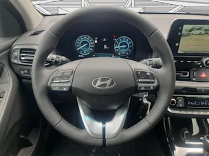 Hyundai i30 Wagon 1.5 T-GDi Amplia Auto.