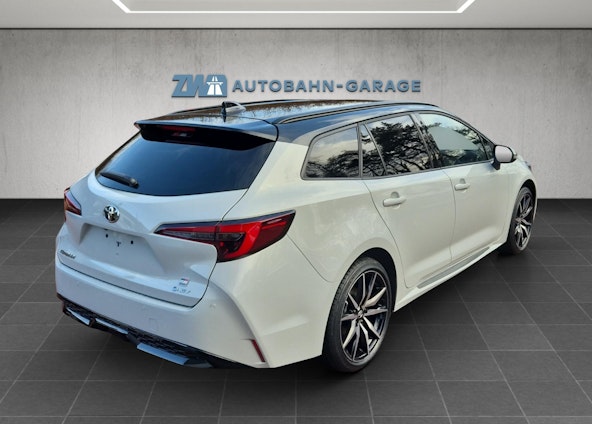 Vehicle image 51 Vehicle image 51