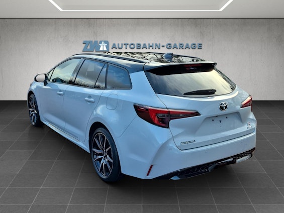 Vehicle image 49 Vehicle image 49