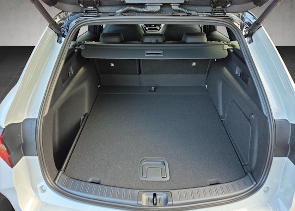 Vehicle image 59 Vehicle image 59