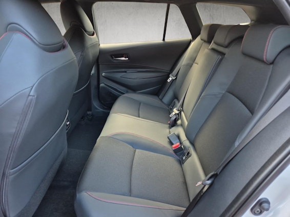 Vehicle image 43 Vehicle image 43