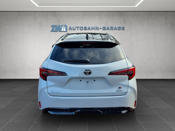 Vehicle image 50 Vehicle image 50