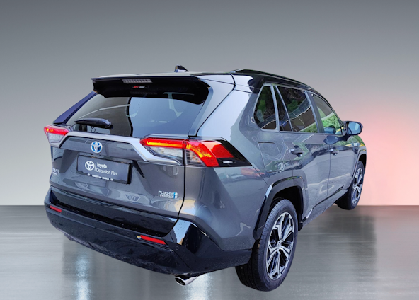 Vehicle image 4 Vehicle image 4