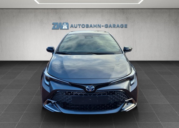 Vehicle image 23 Vehicle image 23