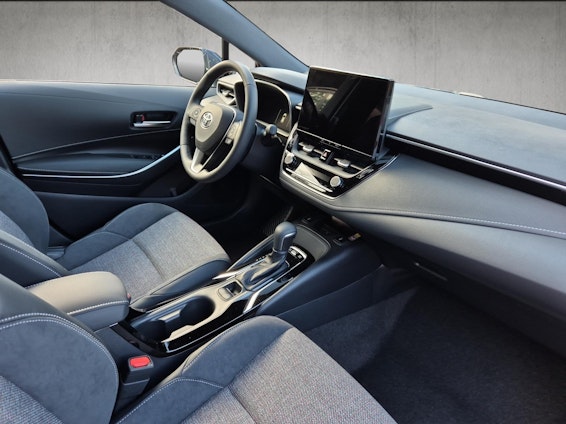 Vehicle image 29 Vehicle image 29