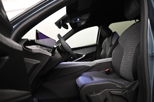 Vehicle image PEUGEOT 5008 e-Allure