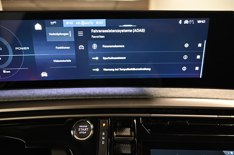 Vehicle image PEUGEOT 5008