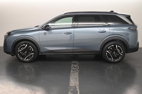 PEUGEOT 5008 e-Allure 2