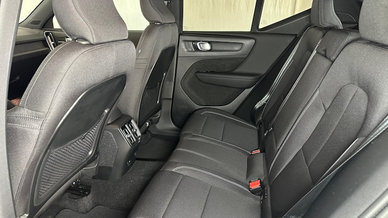 Vehicle image VOLVO XC40