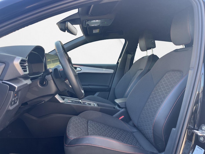 Vehicle image SEAT LEON