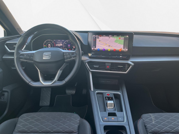 Vehicle image SEAT LEON