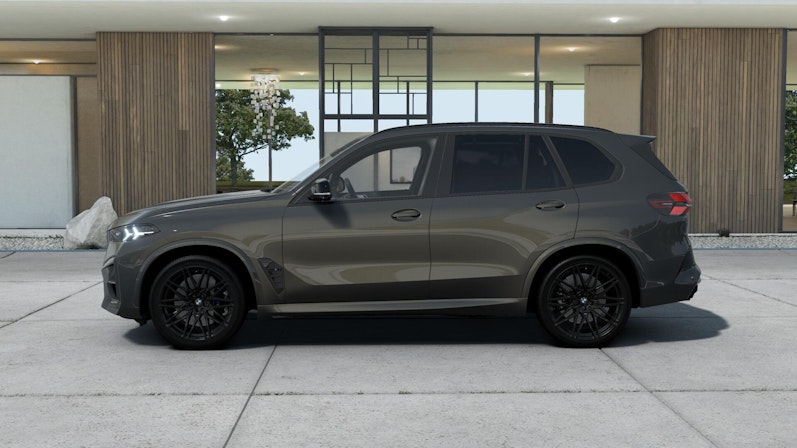 Vehicle image BMW X5