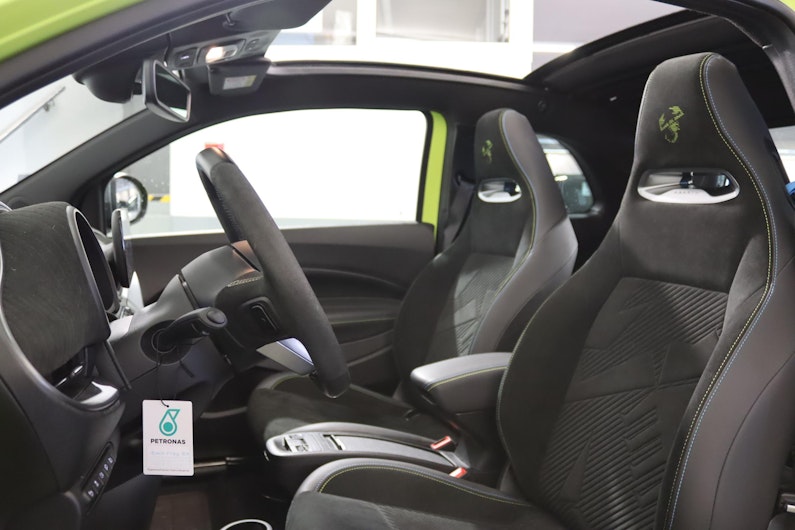 Vehicle image FIAT 500 Abarth