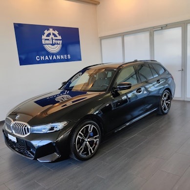 BMW 320d xDrive Touring 1