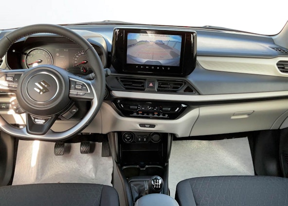 Vehicle image 8 Vehicle image 8