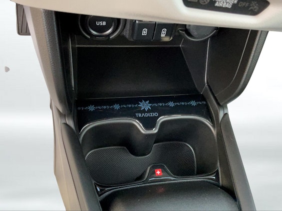 Vehicle image 10 Vehicle image 10