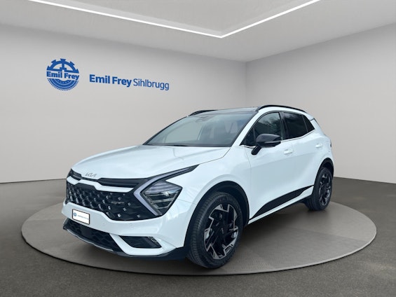 First vehicle image