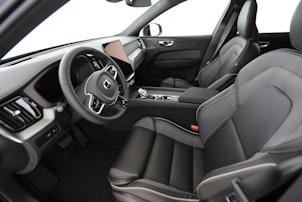 Vehicle image VOLVO XC60 2.0 T8 TE Black Edition eAWD