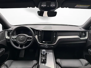 Fahrzeugbild VOLVO XC60 2.0 B5 MH Plus Dark AWD