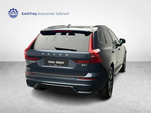 Fahrzeugbild VOLVO XC60 2.0 B5 MH Plus Dark AWD