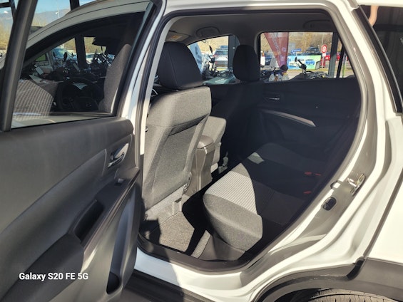 Vehicle image 5 Vehicle image 5