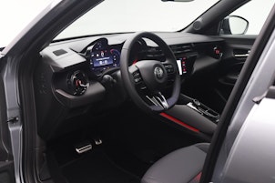 Vehicle image ALFA ROMEO Junior 1.2 Ibrida Speciale