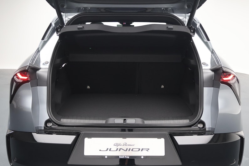 Vehicle image ALFA ROMEO JUNIOR