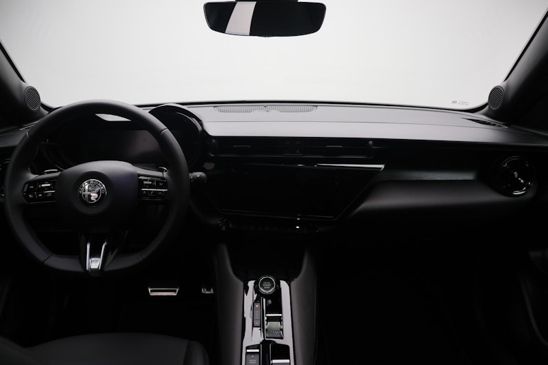 Vehicle image ALFA ROMEO JUNIOR