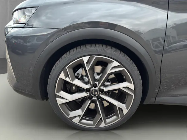 DS Automobiles 7 1.6 E-Tense Opéra 4x4