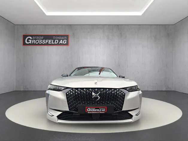DS Automobiles 4 1.2 Hybrid Ligne Noire