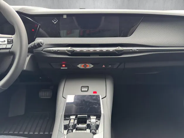 DS Automobiles 4 1.2 Hybrid Ligne Noire