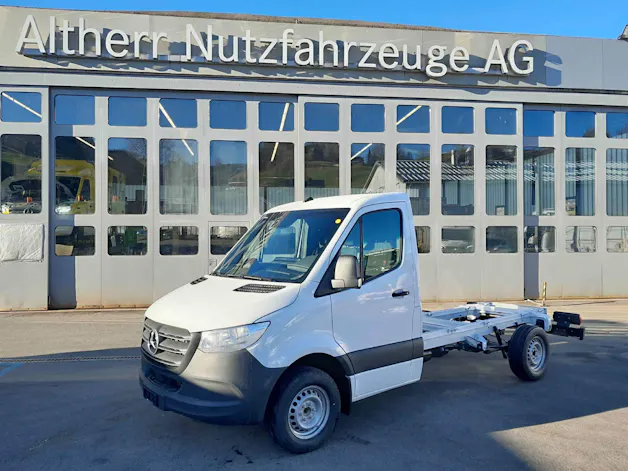 Mercedes-Benz Sprinter 317 CDI PRO CH S 4x2