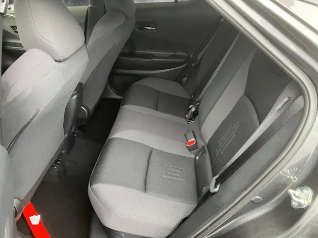 Toyota C-HR 2.0 HEV Trend 4x4