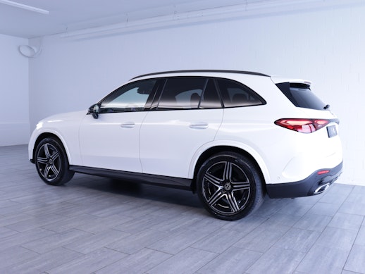 MERCEDES-BENZ GLC 220 d AMG Line 4matic 2