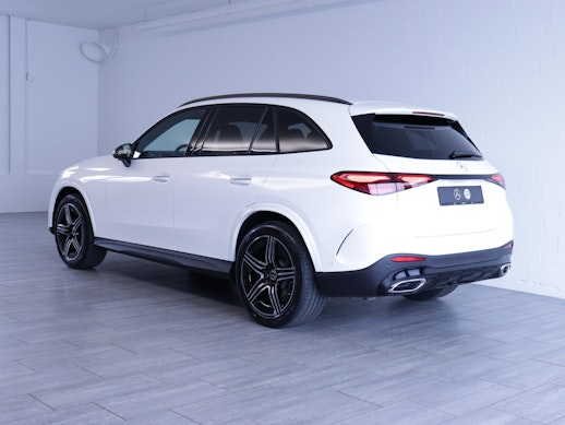MERCEDES-BENZ GLC 220 d AMG Line 4matic 3