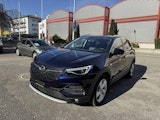 First vehicle image