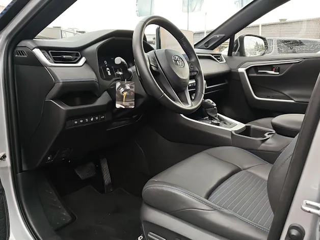 Toyota RAV4 2.5 HSD Style