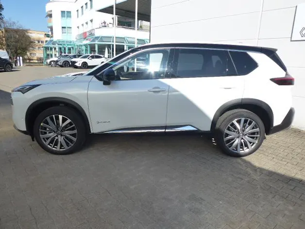 Nissan X-Trail 1.5 VC-T Tekna+ e-4orce