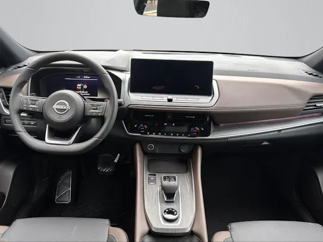 Nissan Qashqai 1.3 DIG-T 158 Tekna 4x4