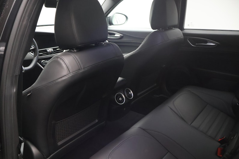 Vehicle image ALFA ROMEO Giulia