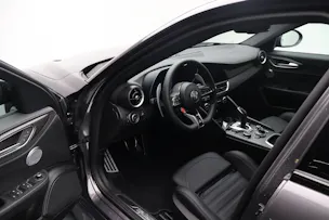 Alfa Romeo Giulia 2.9 V6 Biturbo Quadrifoglio