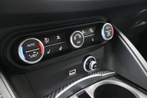 Alfa Romeo Stelvio 2.9 V6 Biturbo Q4 Quadrifoglio