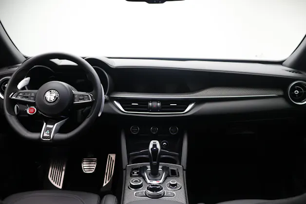 Alfa Romeo Stelvio 2.9 V6 Biturbo Q4 Quadrifoglio