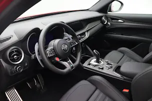 Alfa Romeo Stelvio 2.9 V6 Biturbo Q4 Quadrifoglio