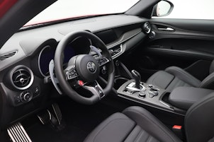 Vehicle image ALFA ROMEO Stelvio 2.9 V6 Biturbo Q4 Quadrifoglio