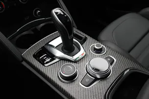 Alfa Romeo Stelvio 2.9 V6 Biturbo Q4 Quadrifoglio