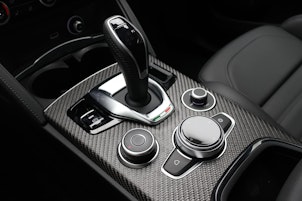 Vehicle image ALFA ROMEO Stelvio 2.9 V6 Biturbo Q4 Quadrifoglio