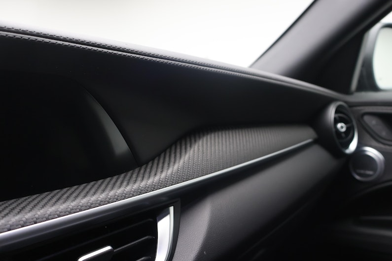 Vehicle image ALFA ROMEO STELVIO