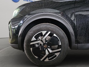 Vehicle image PEUGEOT 2008 1.2 Hybrid Allure Premium