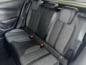 Peugeot 2008 1.2 Hybrid Allure Premium